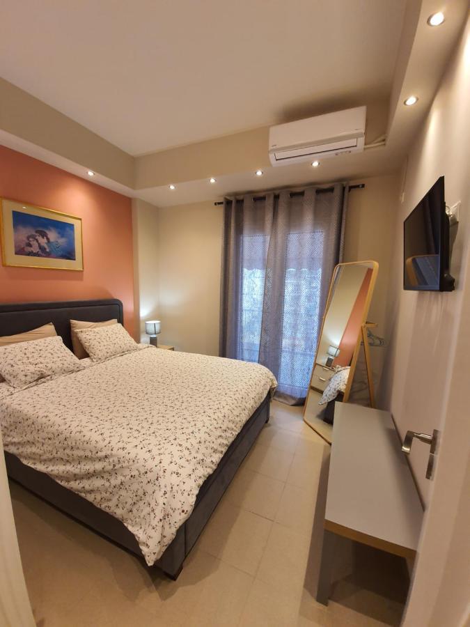Lukas-2 B/R Luxurious Flat With Veranda Lejlighed Athen Eksteriør billede