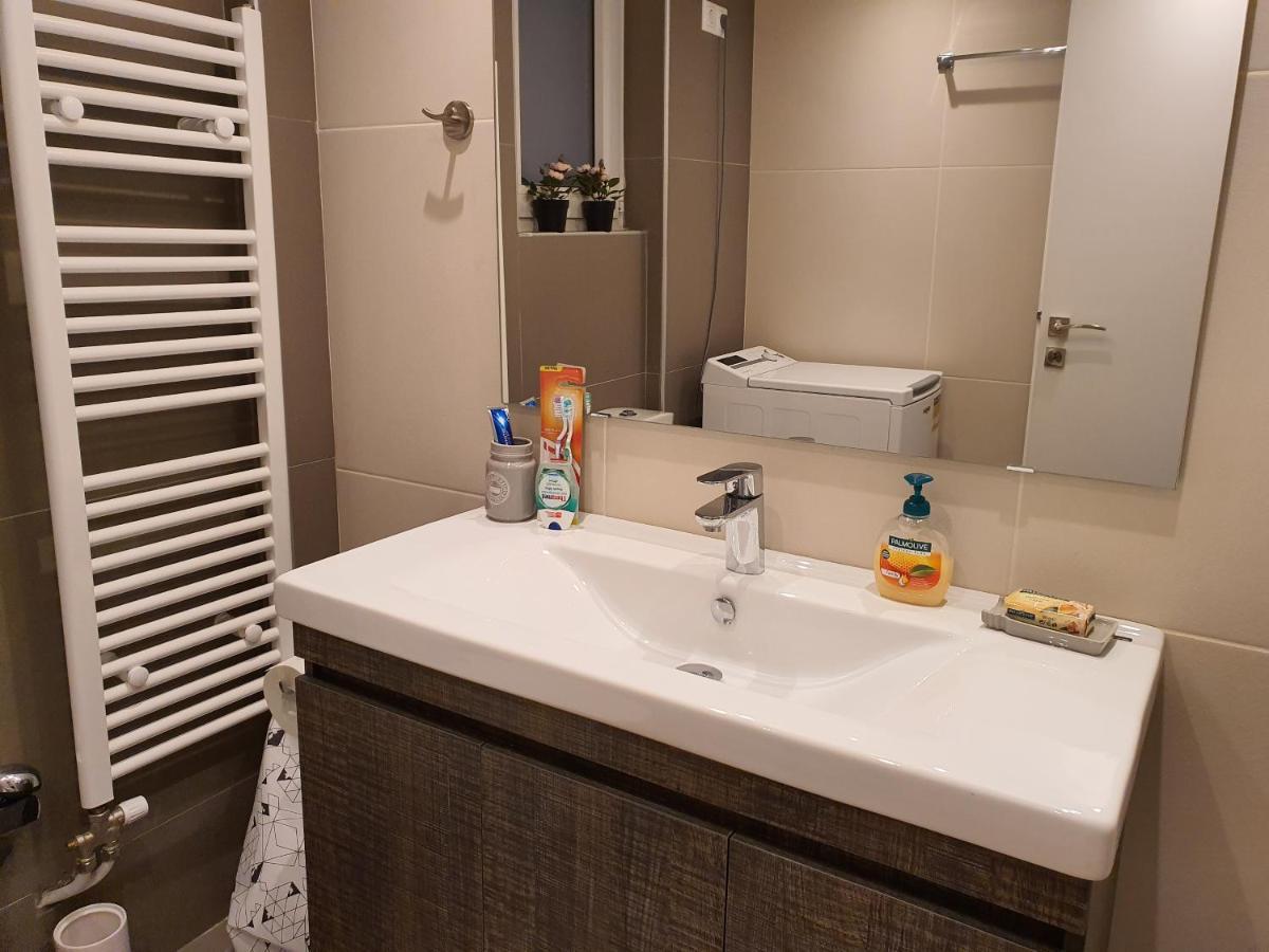 Lukas-2 B/R Luxurious Flat With Veranda Lejlighed Athen Eksteriør billede