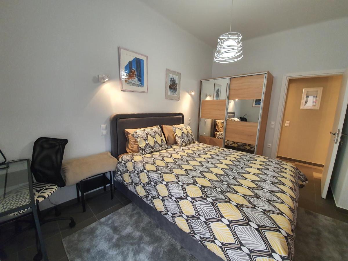 Lukas-2 B/R Luxurious Flat With Veranda Lejlighed Athen Eksteriør billede