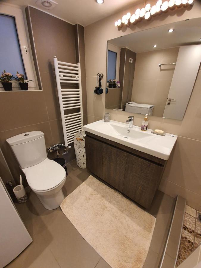 Lukas-2 B/R Luxurious Flat With Veranda Lejlighed Athen Eksteriør billede